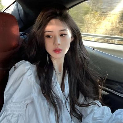 小胸维妮的幸福旅程